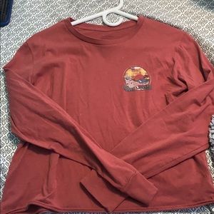 Billabong long sleeve crop top.